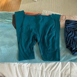 Lululemon leggings